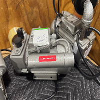 Becker Vacuum Pump image 0